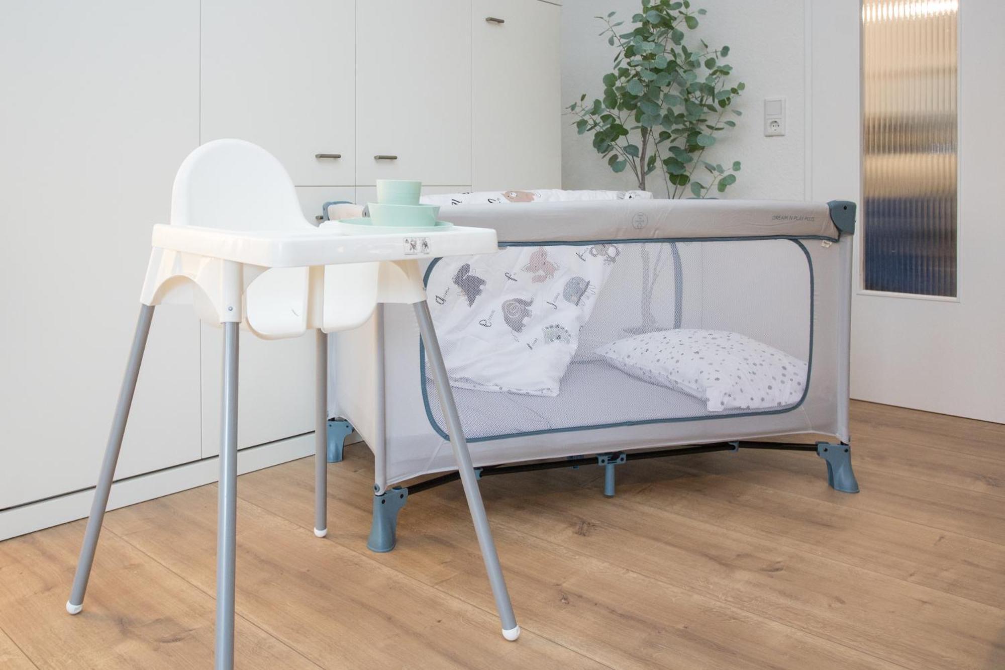Deluxe For 5 - Sauna & Pool - Free Parking Apartment Winterberg